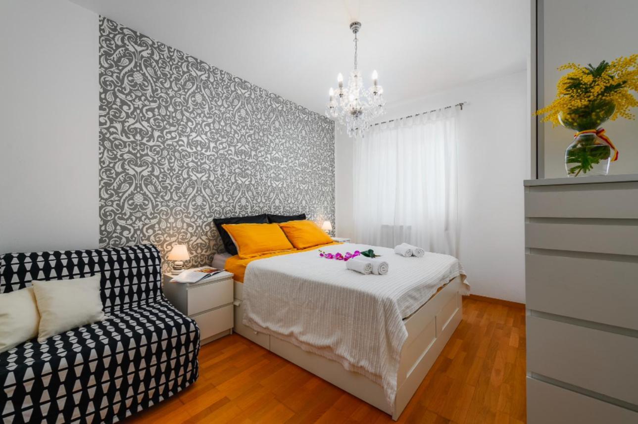 Aureo Apartment Pula Center Экстерьер фото