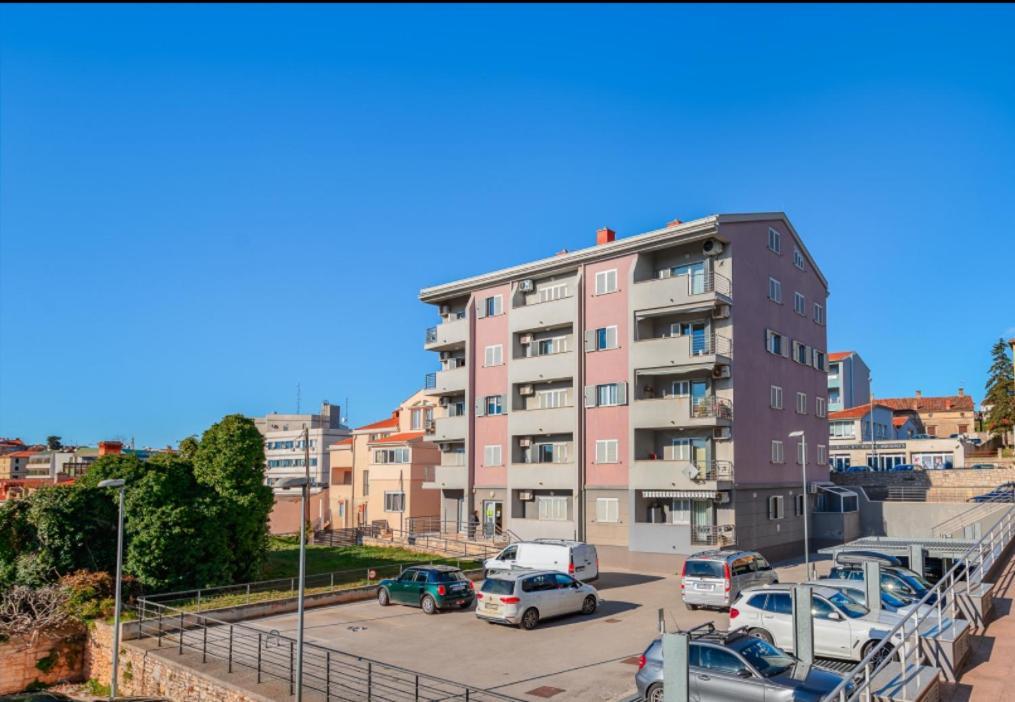 Aureo Apartment Pula Center Экстерьер фото